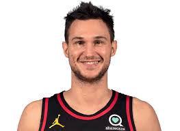 Ekipą su dar keliais komandos draugais išmainytas 22 metų 208 cm ūgio niujorko knicks puolėjas danilo gallinari pripažino, kad palikti. Danilo Gallinari Atlanta Hawks Nba Com
