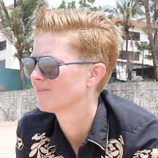 This force of nature ⁦Kellie-Jay Keen & her friend ⁦@roseveniceallan⁩  organized a lesbian conference in London 2019. I was there, Julie Long, Sheila  Jeffreys & lots og other lesbians where there. Thanks