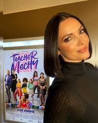 Gracias gracias por todo el cariño y apoyo que le han dado a nuestra peli  @teachermechymovie 🔥🙌🏼 Que bueno q se la están gozando!! Seguimos en los  cines en PR y RD!