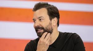 Jimmy Fallon shares how Dolly Parton inspired his beard