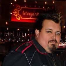 Alfonso Pelayo's Instagram, Twitter & Facebook