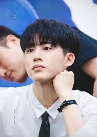 Elizabeth Cha (bayytsab)