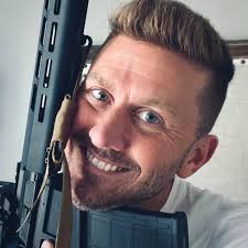 Aaron Weinzierl (@aaronweinzierl) • Facebook