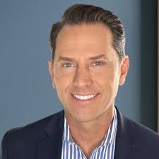 Jarrod Holbrook's Instagram, Twitter & Facebook