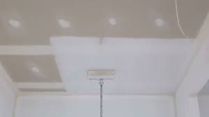 Giving your ceiling a fresh paint of coat is a great way to brighten up your home and give your living spaces a sense of. How To Paint A Ceiling How To Paint A Ceiling Using A Roller Youtube