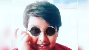 Who Is Avi Sharma : PM Modi admires indore Avi Sharma who written in  Balmukhi Ramayana in 11 years teaching Vedic maths to 120 students : छोटी  उम्र में बड़ा धमाल कर