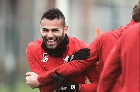 Instagram) o jogador, que atualmente é volante do flamengo, também informou que não houve traição em seu casamento com a cantora gospel e a separação foi uma decisão dos dois. Flamengo Anuncia Thiago Maia Veio Da Franca Para Realizar O Sonho De Vestir O Manto Gavea News