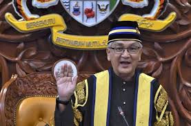 Savesave setiausaha dewan negara dan dewan rakyat for later. Apakah Tugas Speaker Dewan Rakyat Sebenarnya Asklegal My