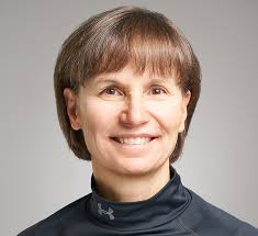 Laura Tanner's Instagram, Twitter & Facebook