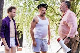 A mi kis falunk fésül. A Falusi Eletrol Indit Uj Sorozatot Az Rtl Klub A Mi Kis Falunk Tele Lesz Sztarszinesszel