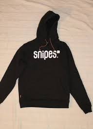 Bundle up with the snipes oversized pullover hoodie as the fall/winter seasons are in full effect. Snipes Champion Hoodie Online