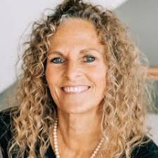 Terri Sizemore's Instagram, Twitter & Facebook