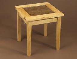 Sometimes You Need A Small Basic Table That Works Well Everywhere From Bedrooms To Woodworking End Table Easy Woodworking Projects Diy Stool Woodworking Plans