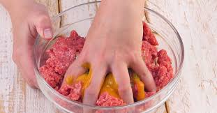 Mini Hackbraten Ein Braten Rezept Mit Sosse Aus Dem Ofen Hackfleisch Rezepte Einfach Rezepte Hackbraten