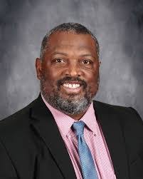 Patrick Smythe's Instagram, Twitter & Facebook