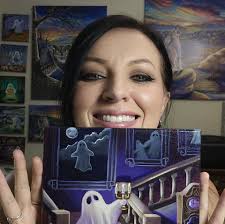 LaguireArt (@lolopaints) • Facebook