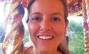 Ursula Benson's Instagram, Twitter & Facebook