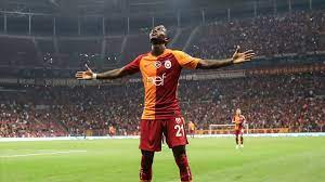 Henry onyekuru i̇stanbul'da onyekuru'nun menajeri william d'avila, ajansspor'a yaptığı açıklamada futbolcuyla birlikte i̇stanbul'da olduklarını belirterek, transferdeki son gelişmeler hakkında. Onyekuru Dan Fenerbahce Ve Besiktas Itirafi