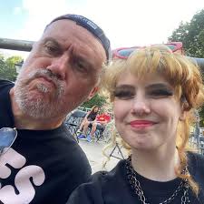 Has anyone got any cheap large/XL seats for a pro kart please? Put