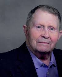 Caitlin Phelan's Instagram, Twitter & Facebook