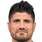 Özbek cemented his spot as a solid regular starter at galatasaray in his first season and won the league title with his. Baris Ozbek Fm 2020 Profile Reviews