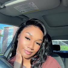 Who can recommend a reasonably priced photographer for maternity photos in  Columbia, MO?