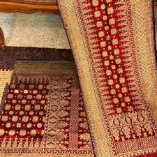 Masuk daftar sekolah menengah pertama. Tak Hanya Batik Berikut Daftar 33 Kain Tradisional Indonesia Yang Ditetapkan Sebagai Warisan Budaya