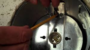 96 ($2.19/count) 5% coupon applied at checkout. How To Remove The Socket Plate From A Recessed Housing By Total Recessed Lighting Youtube