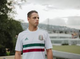 High quality hd pictures wallpapers to download images, click on the right mouse button and select save picture as.. Chicharito Presenta La Camiseta Alternativa De Mexico