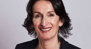 Tough times see retailers shine