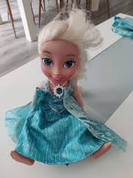 Muñeca Elsa de segunda mano Córdoba en WALLAPOP
