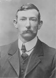 Doris Benfer's Instagram, Twitter & Facebook