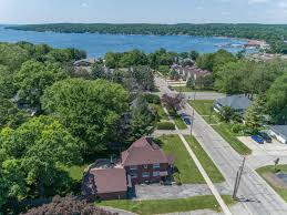 Check out 20 verified apartments for rent in lake geneva, wi with rents starting as low as $1,300. Sold 420 Campbell St Lake Geneva Wi 53147 3 Beds 2 Full Baths 391000 Sold Listing Mls 1686224