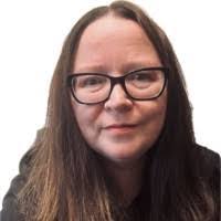 Jenny Squires's Instagram, Twitter & Facebook