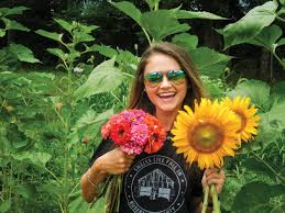 Order flowers online from interflora. Pick Fresh Flowers At Jo S Flower Co Tennessee Home And Farm