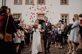 Dann kann eine selbst gebastelte dekoration einer hochzeitsfeier einen ganz besonderen charme verleihen. Hochzeitsfotograf Rheingau Marco Palmer Photography Marco Palmer Photography