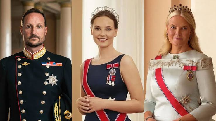 Haakon y Mette-Marit ya son reyes de Noruega y su hija Ingrid la nueva  princesa heredera: así queda la sucesión tras la muerte de Harald V