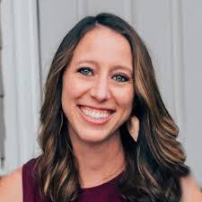 Krista Steed's Instagram, Twitter & Facebook