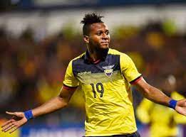 Michael steveen estrada martínez (born 7 april 1996) is an ecuadorian professional footballer who plays for ecuadorian serie a side macará as a forward. Michael Estrada Estaria En Los Planes Del Villarreal Cf Studiofutbol