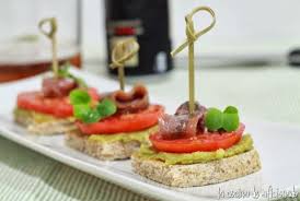 Las mejores recetas de canapés para navidad: 10 Canapes Frios Faciles Rapidos Y Muy Ricos Cocina Es