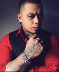 BEN MENDELSOHN Born: 03 April 1969 Birthplace: Melbourne Victoria Australia  Height: 180cm 5'11" One of Australia's most successful Actors. He's been  acting up a storm since his teens. He does drama and