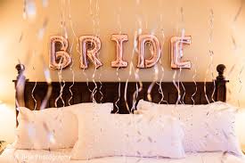 We did not find results for: Decoration For Indian Bridal Getting Ready Room Photo 214500