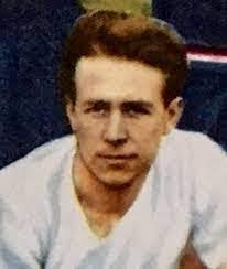 Doug Holden's Instagram, Twitter & Facebook