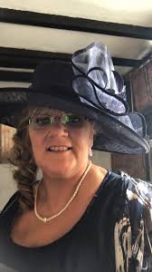 Apparently I was one of the first girls in the school in 1973. I remember a  few classmates names.. Gary Sturgeon (Mrs S son) Angela Harvey, Ann Young,  Steven Marshall.. Anyone else