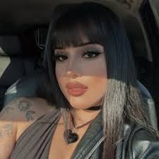 Angel Nova (@novabangz)