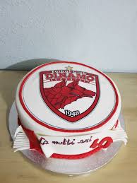 Außerdem kannst du bei großartigen spielen . Dinamo BucureÈ™ti Tort Cooking Recipes Desserts Cake