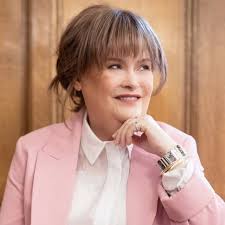 Today's a special day — it's my birthday! But I've got something exciting  to share… I'm back and working