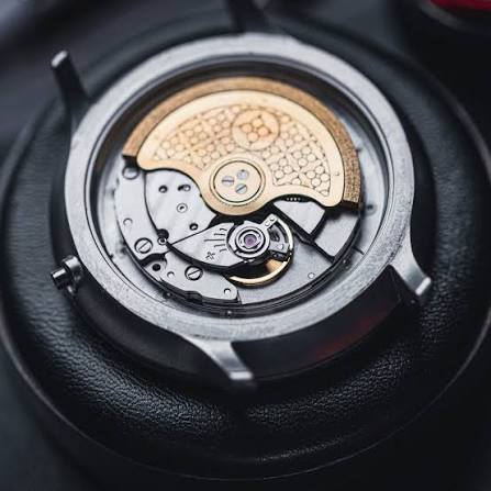 A Quick Guide To Automatic Watches – Beaucroft Watches