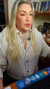 Ative su prosperidade com a.Mesa multidimensional arcturiana (MMA)