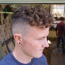 30 Lovely Short Curly Hairstyles For Men Tame Your Locks Today Curly Hair Styles Short Curly Hair Hair Styles